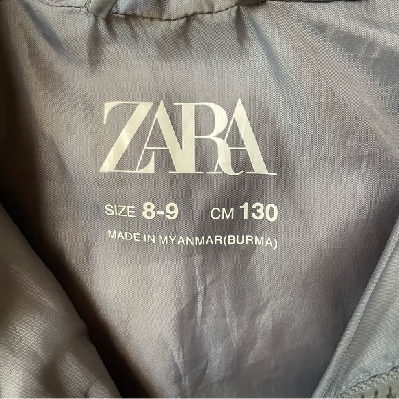 Zara boys HEAT-SEALED PUFFER VEST
8-9 YEARS (51,18 INCHES) - Picture 3 of 8